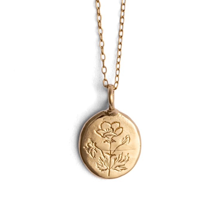 Floral Engraved Necklace Geranium