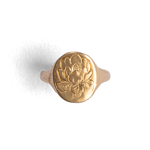 Floral Engraved Signet Ring Magnolia