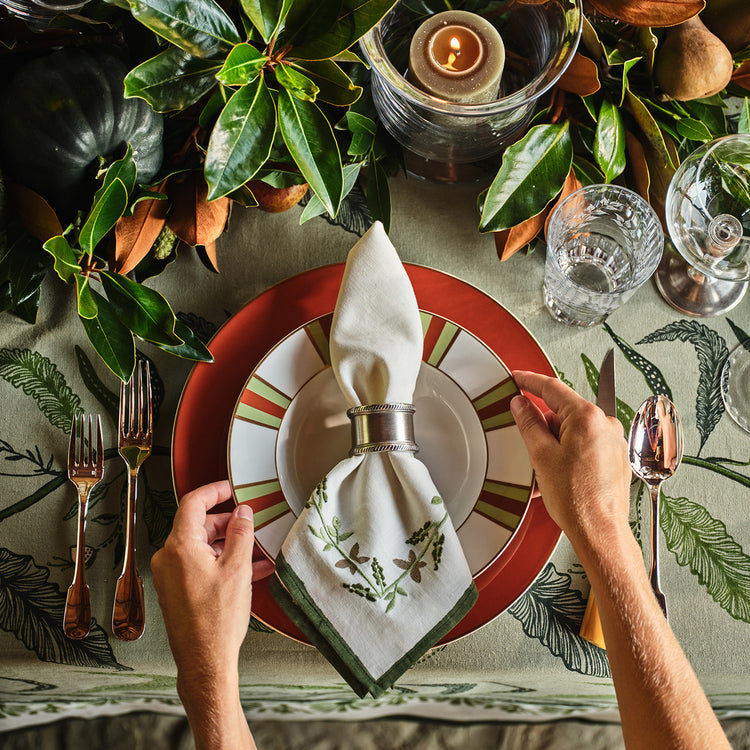 Blackberry Bramble Dinner Napkin Set of 4