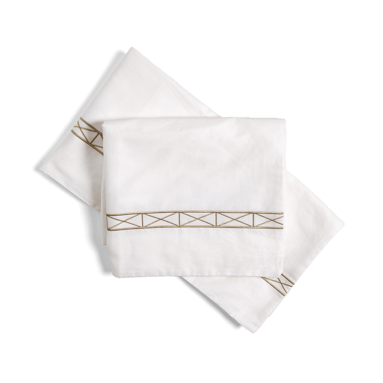 Blackberry Fenceline Pillowcase Set of 2