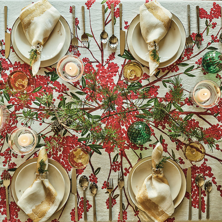 Holiday Berry Tablecloth